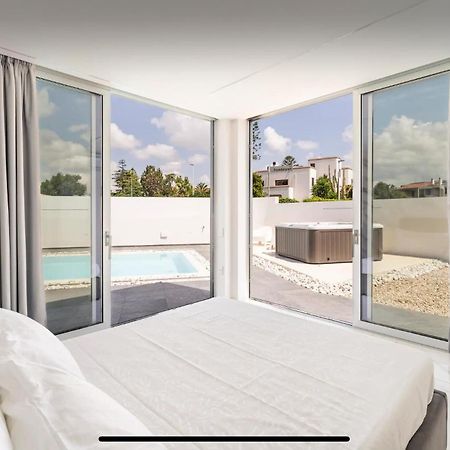 Leonida'S Room Pool And Jacuzzi Quartu Sant'Elena Exterior photo